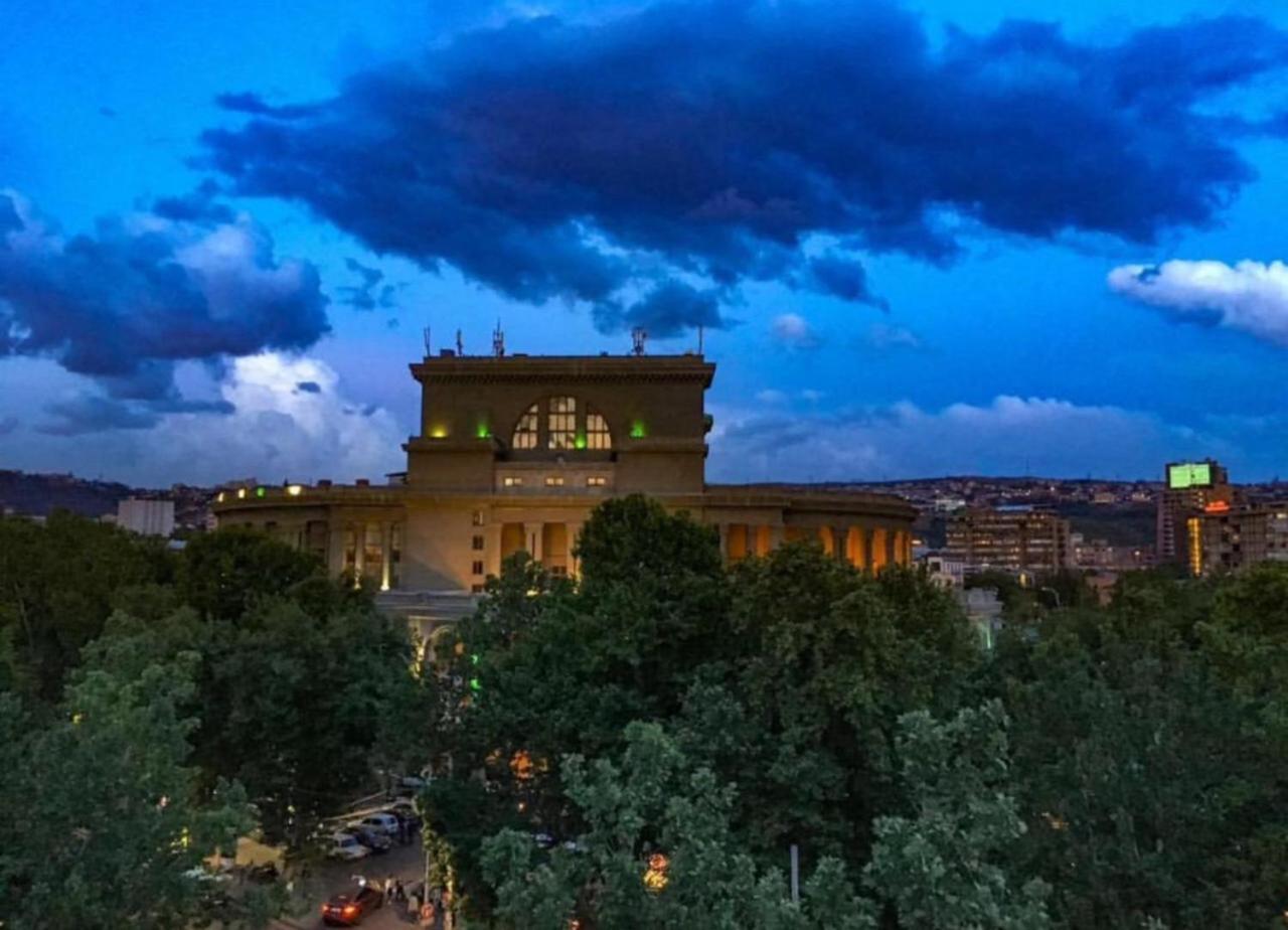 Apartment 18 Saryan Yerevan Exterior photo